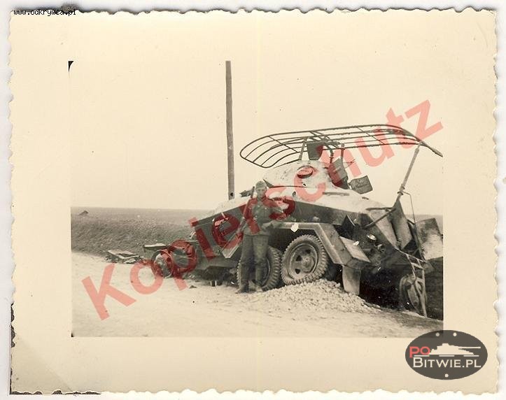 [PSW][#350]{014}{b} s.Pz.Sp.Wg (FU) Sd.Kfz.232 (6 Rad), Aufkl.Abt.(mot.).X, WH-207087, 'Ludendorf', droga Jędrzejów-Motkowice, brak przodu.jpg