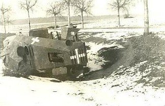 [PSW][#347]{001}{a} s.Pz.Sp.Wg Sd.Kfz.231 (6 Rad).jpg