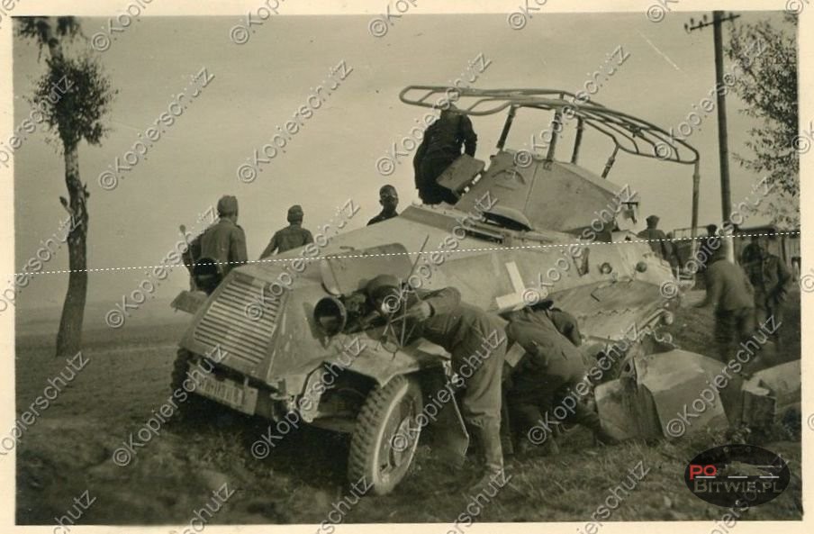 [PSW][#397]{001}{a} s.Pz.Sp.Wg (FU) Sd.Kfz.232 (6 Rad).06a9a37b6b55638fd6ebbed01e66a7b8.jpg