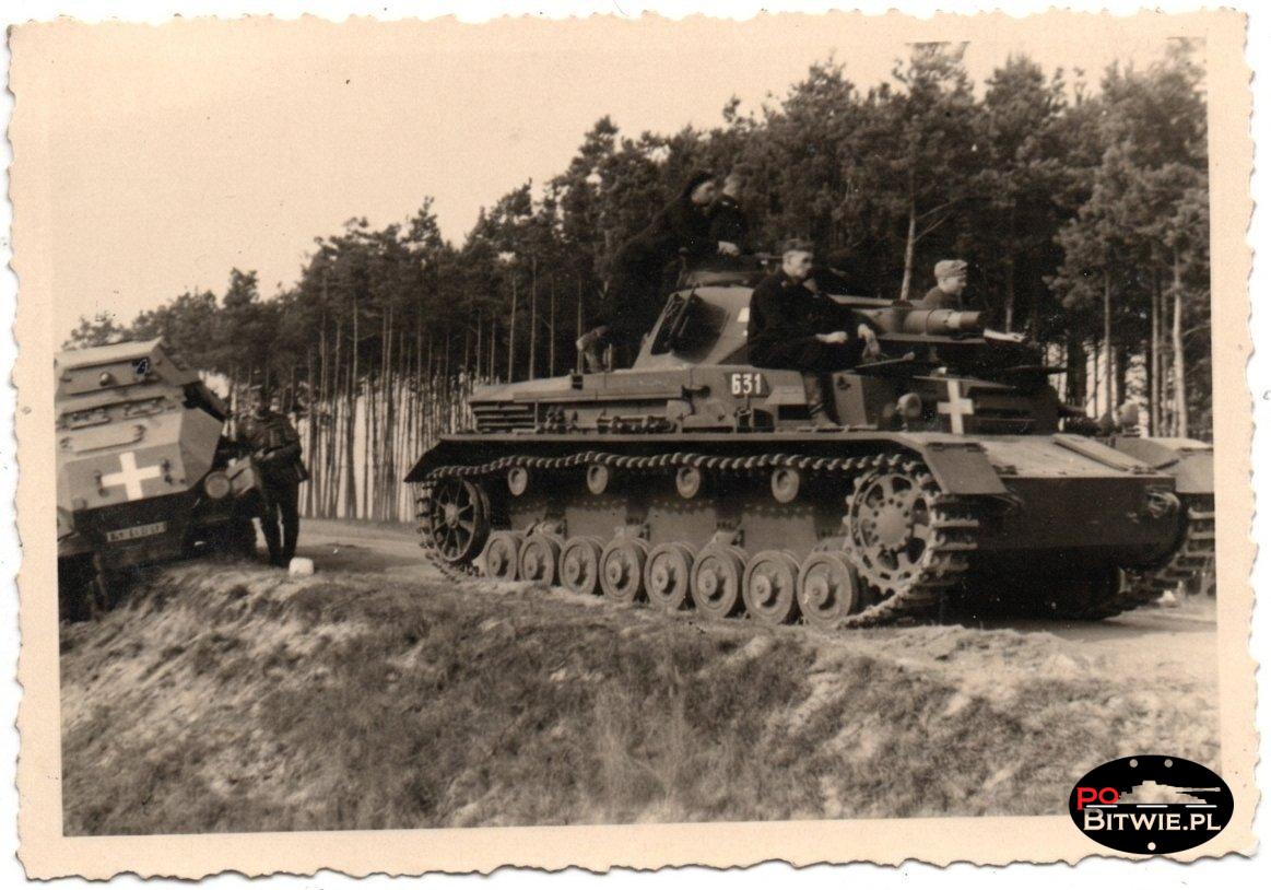 [Z.X0154] m17- Polen 1939 Vormarsch Wieluń Panzer Tank Sdkfz Soldaten Kennung (x).jpg